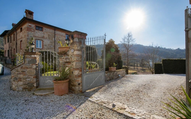Casale Isidora
