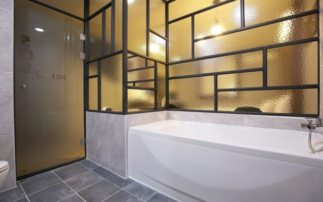 Cheongju Hotel 7