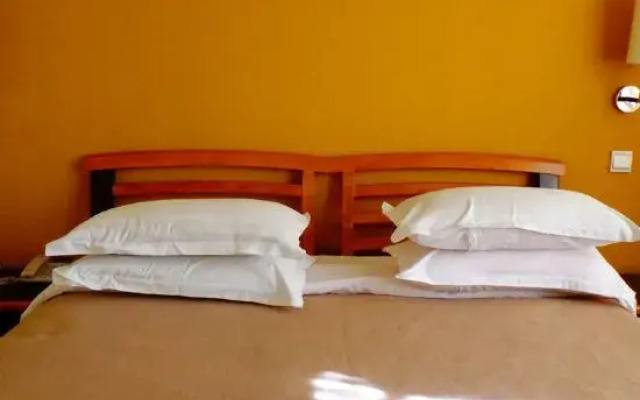Lhasa Jiqu Hotel