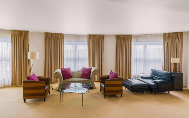 Van der Valk Hotel Paris CDG Airport