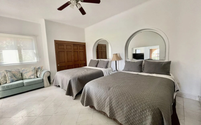 Casa del Mar Condos