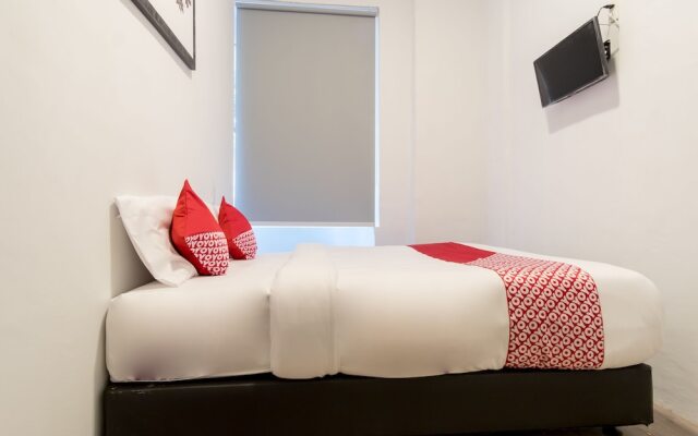 835 Metropolitan Home Stay