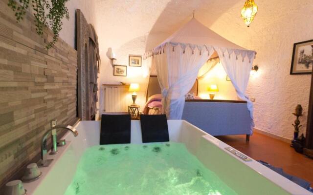 Jamm Suite - Two-room apartment with ensuite whirlpool tub