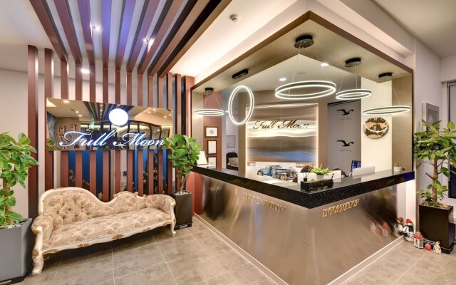 Full Moon Hotel