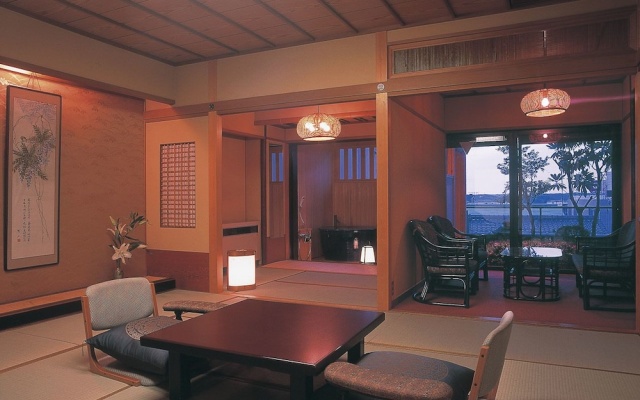 Yuzankaku – Lobby – Kaga