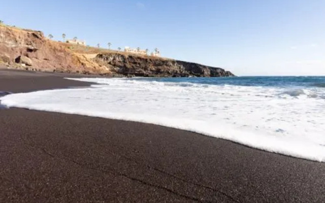 Sunny House El Roque