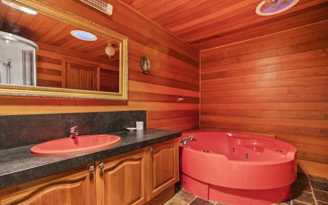 StayAU 4BR Spacious Nature Retreat