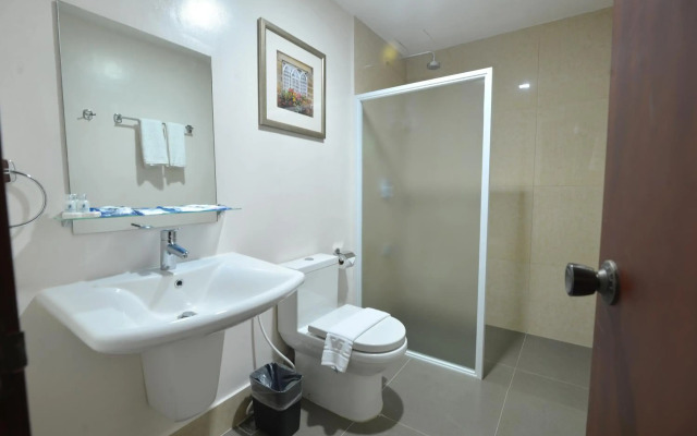 Royal Suites Condotel