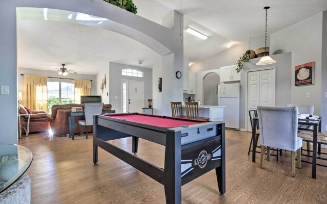 Charming Kissimmee Retreat w/ Pool & Lanai!