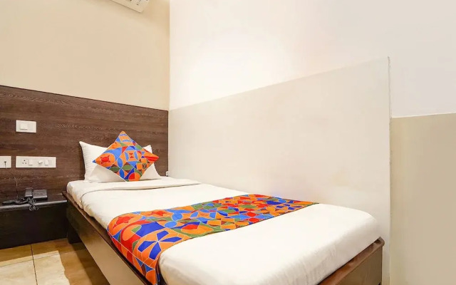 Fabhotel Karpagam
