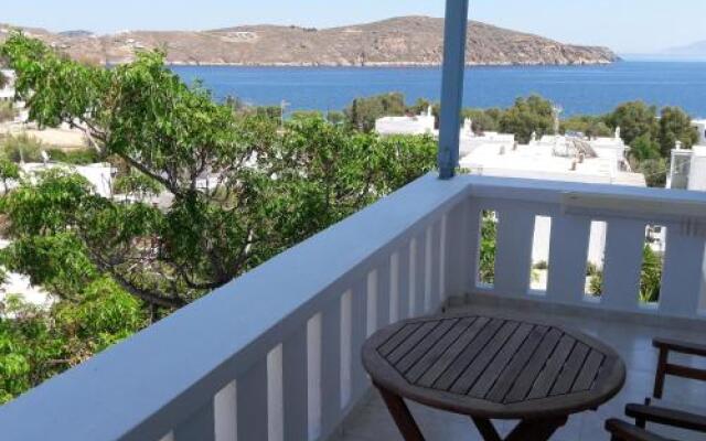 Medusa Rooms & Apartment