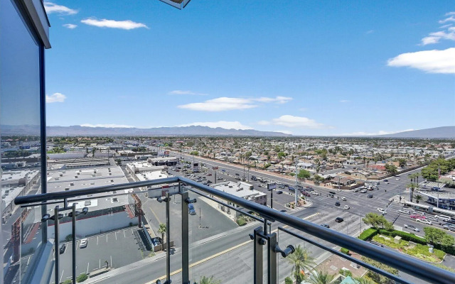 Palms Place Vacation Suites Collection