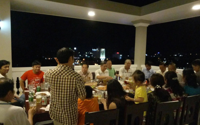 Thai Hoang Gia Hotel