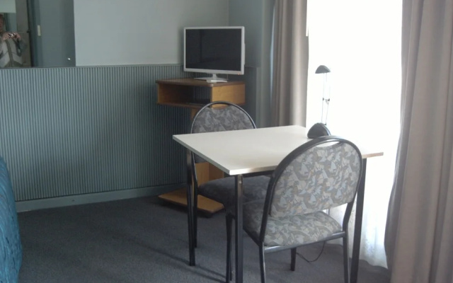 Travellers Rest Motel