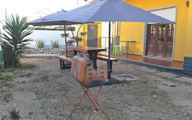 卡尔卡维罗自助乡村旅馆(Help Yourself Hostels Carcavelos Country)