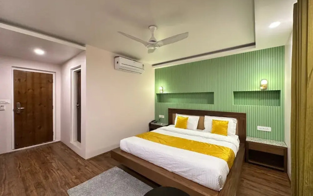 Luxe Haven Residency