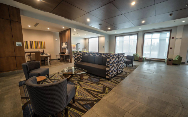 Holiday Inn Express & Suites West Edmonton - Mall Area by IHG