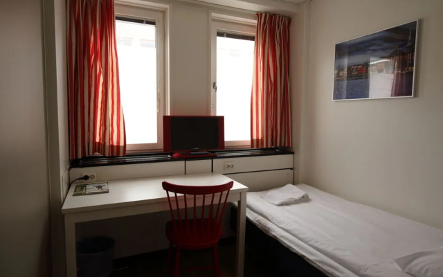 STF Gärdet Hotel & Hostel