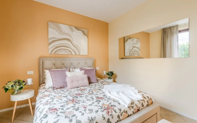 Casa Ambra in Lucca With 1 Bedrooms and 1 Bathrooms