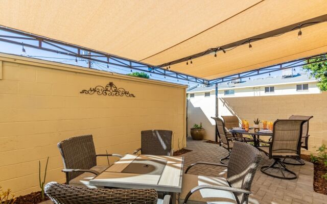 Belleview Phoenix 3 Bedroom Townhouse by RedAwning