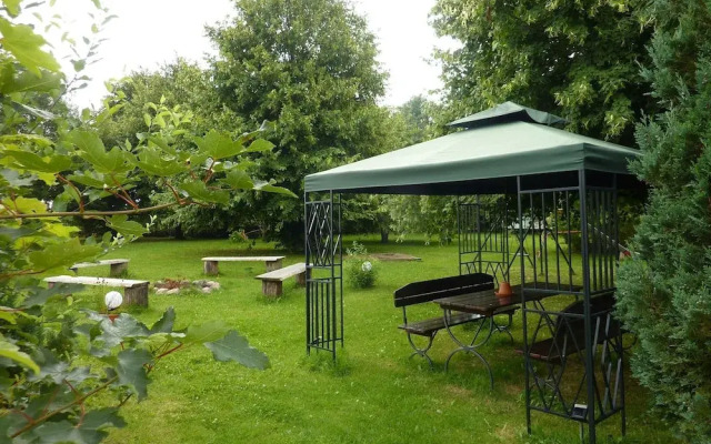 Beautiful Apartment near Forest in Ahrenshagen