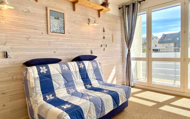 REF 003 STUDIO Vue sur port Résidence du Soleil