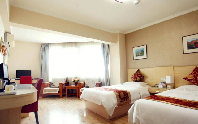 Super 8 Hotel Chengde Imperial Summer Resort