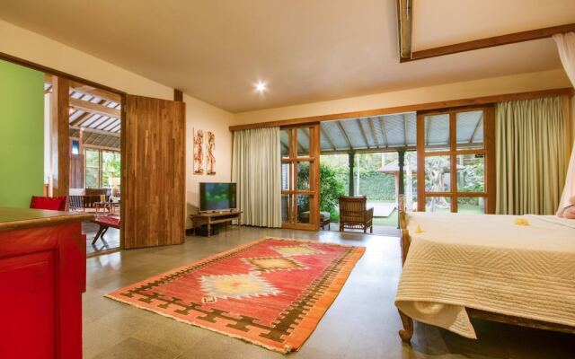 Luxury & Tropical 2br Villa In Canggu