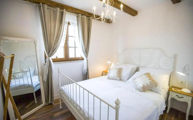 House for Rent Leila