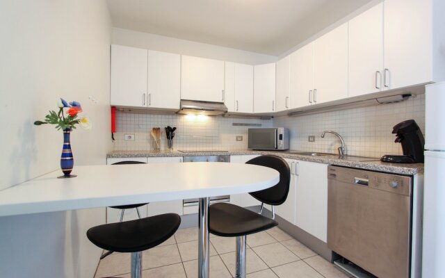 Apartment R23