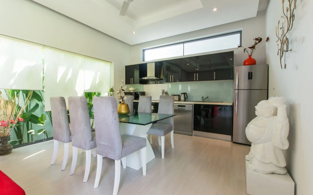 Isawan 2BR Salt Pool Villa in Baannaraya
