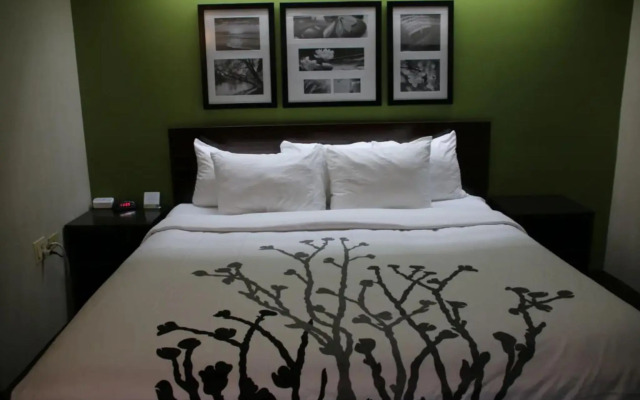 Sleep Inn near Great Lakes Naval Base