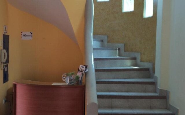 Hostal Marina Real