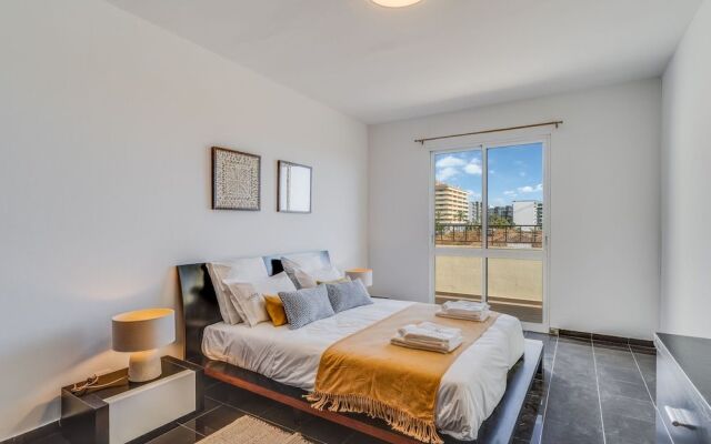 Portola Penthouse 3B