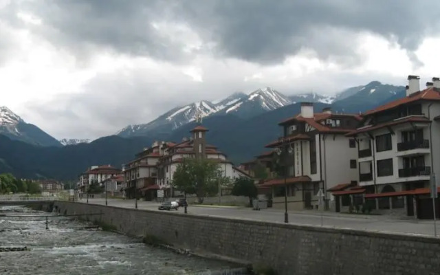 Tzanev Apartments - Bansko