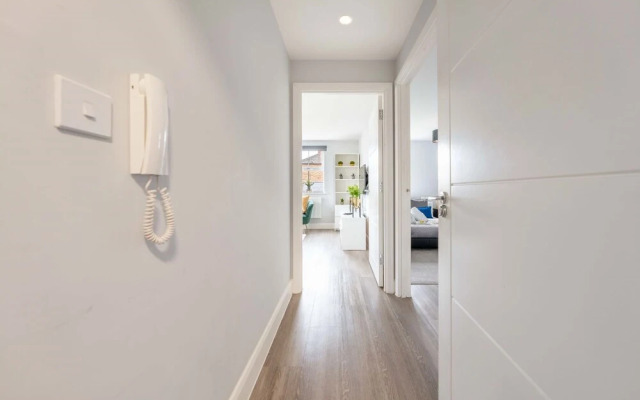 Super Luxe Central Maidenhead Apartment