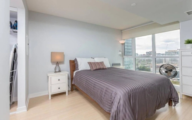DT City 1 BR by Jays, MTCC, CN Tower
