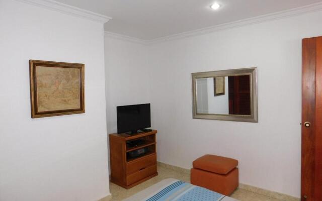 Apartamento con vista al Mar y Piscina