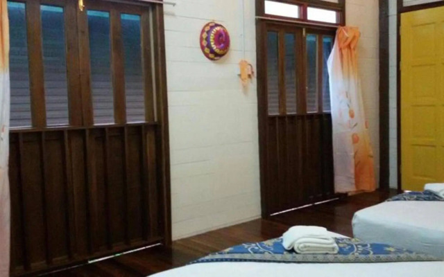 Kinabatangan Sunshine Lodge