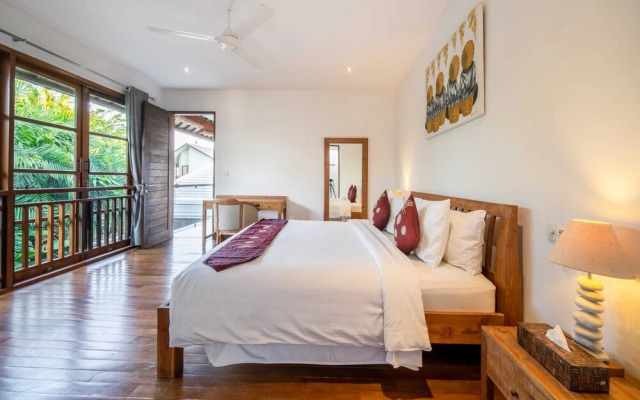 Fabulous Private Villa, 3 BR, Canggu With Staff