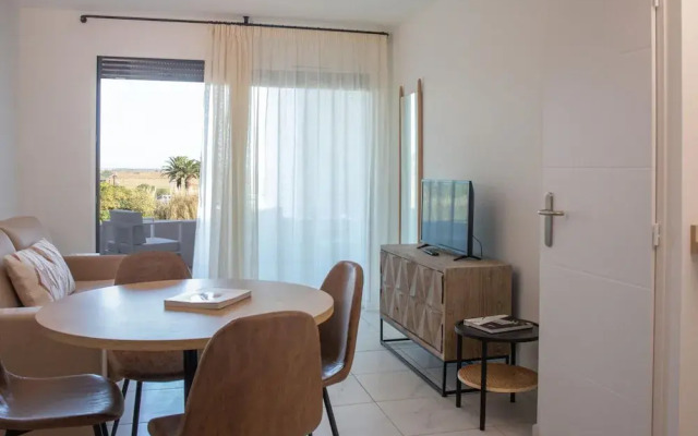 Apartment on Residence Horizon Golf in St. Cyprien