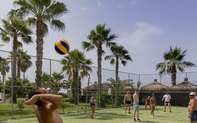 Holiday Garden Resort