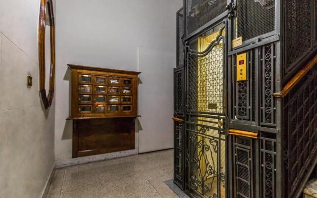 ALTIDO Lovely Studio w/Balcony near Duomo