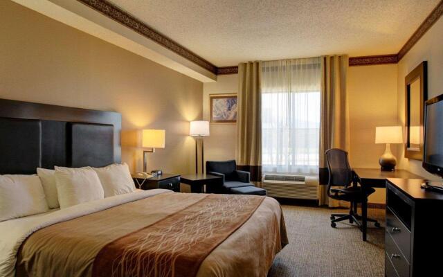 Comfort Inn & Suites