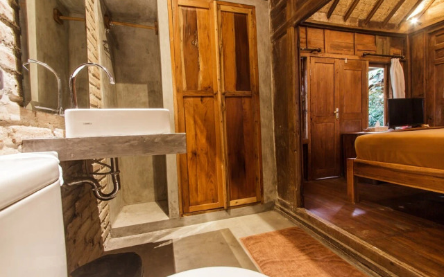 Bening Hut and Spa