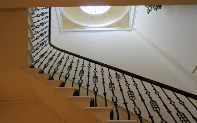 Escape To Edinburgh @ Albyn Place