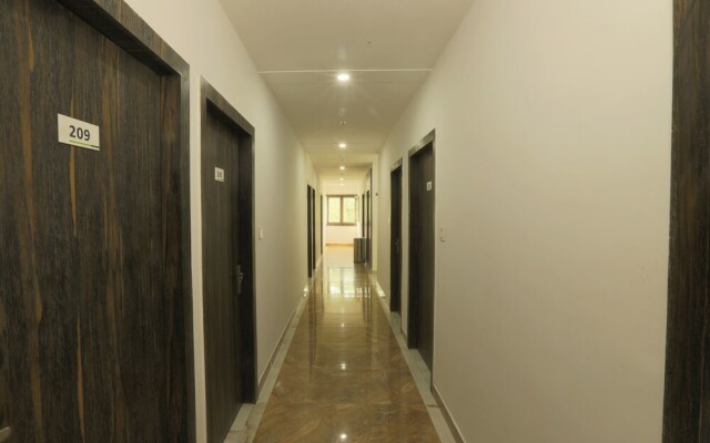 Hotel A Star - 50 Meter from Golden temple