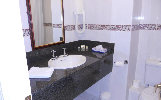 The Rhu Glenn Hotel