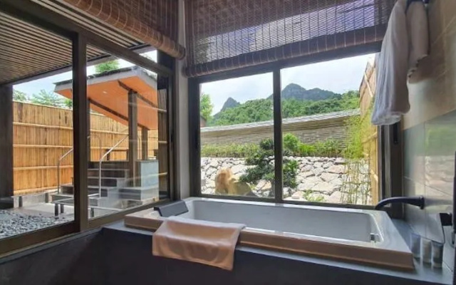 Hilton Quang Hanh Onsen Resort