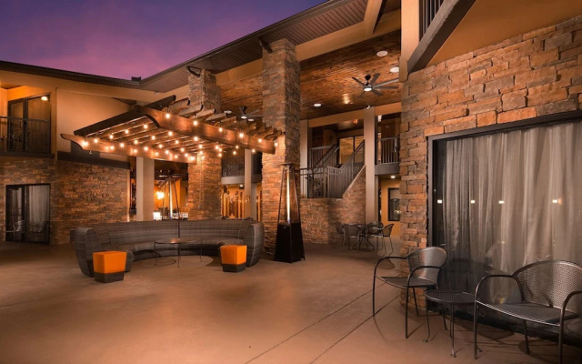 Best Western Warm Springs Hotel and Event Center